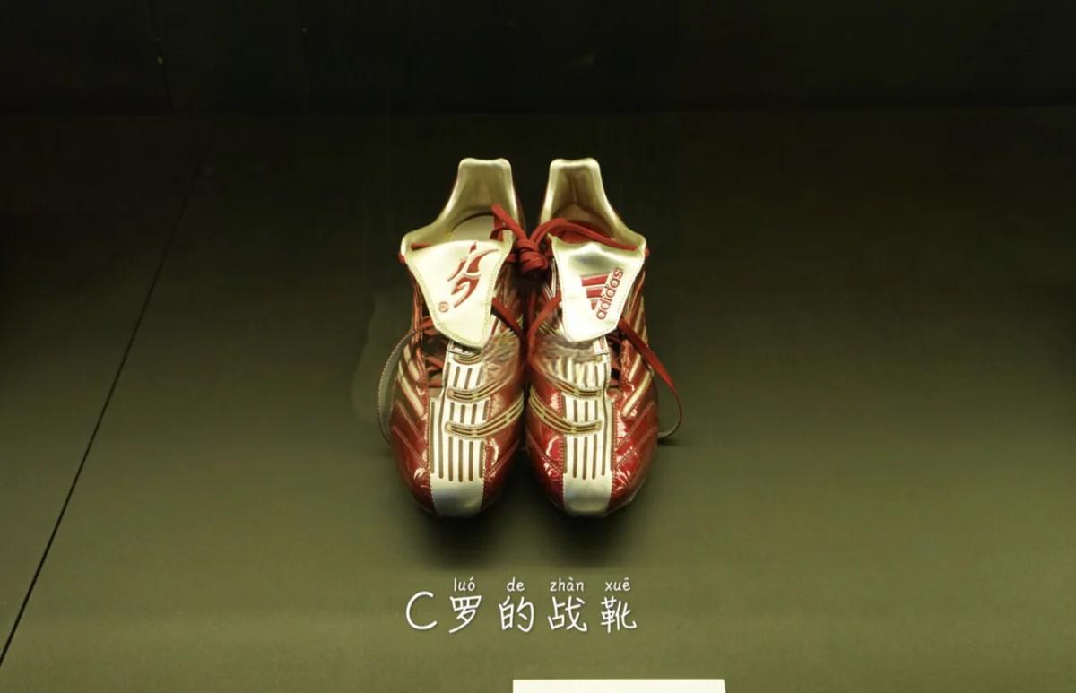 关于经典互动：网友投票选出最难忘球场瞬间的信息