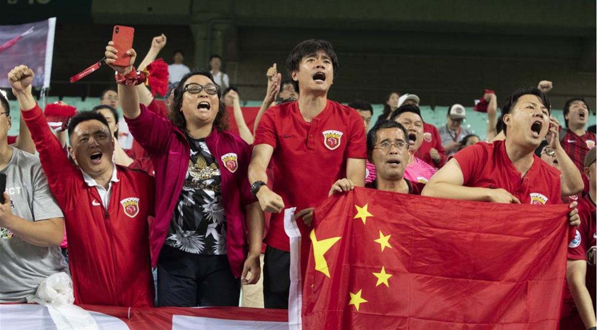开云体育:LaLiga的球迷文化：对比赛的激情与忠诚的简单介绍